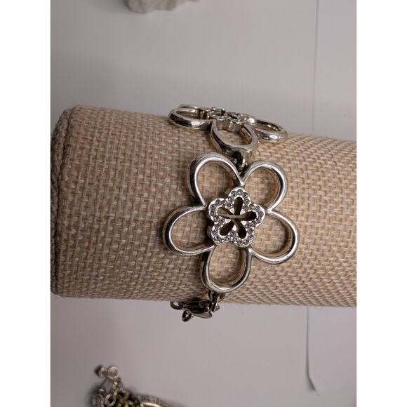 Brighton Flower Link Bracelet 7.5in Silver Tone Crystal Accents - Picture 3 of 8